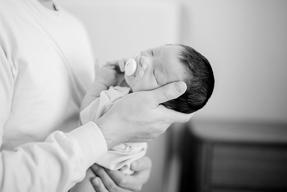 Elias_Newborn_2022-10