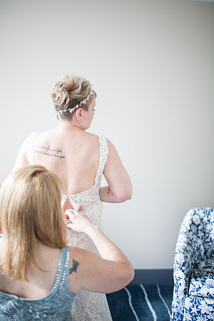 Becca_Jesse_Wedding_2018_GettingReady-39