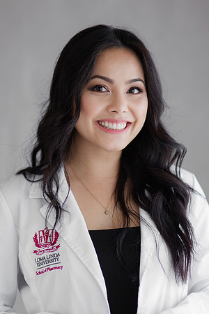 Amber_Headshot_2021-8
