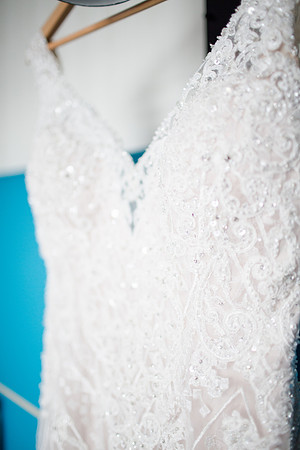 Becca_Jesse_Wedding_2018_GettingReady-27