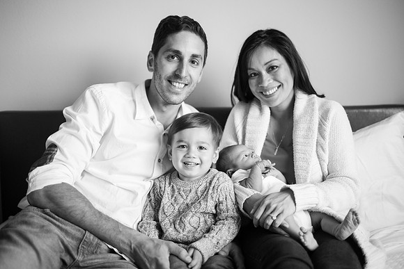 Noah_Basen_and_Family_2018_BW-18