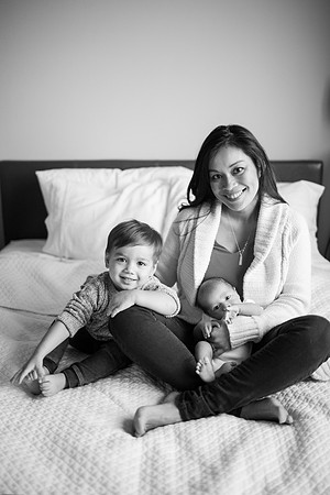 Noah_Basen_and_Family_2018_BW-23