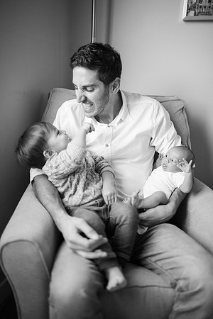 Noah_Basen_and_Family_2018_BW-29