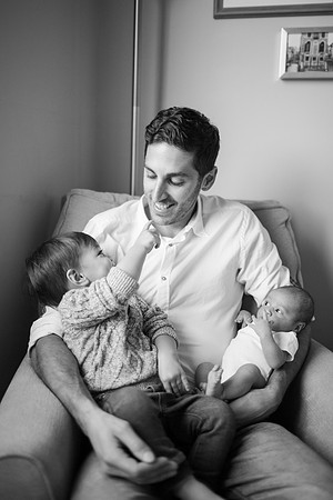 Noah_Basen_and_Family_2018_BW-28