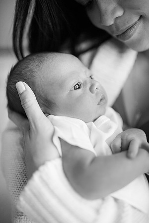 Noah_Basen_and_Family_2018_BW-39