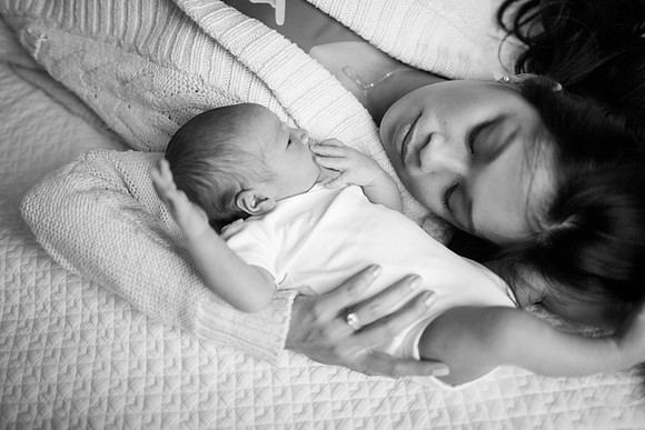 Noah_Basen_and_Family_2018_BW-44