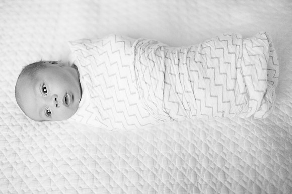 Noah_Basen_and_Family_2018_BW-47