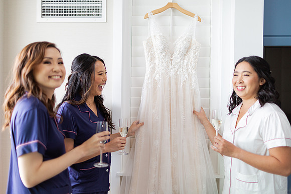 Naugle_Wedding_WaterfrontHotel_4.2.2022_GettingReady-31