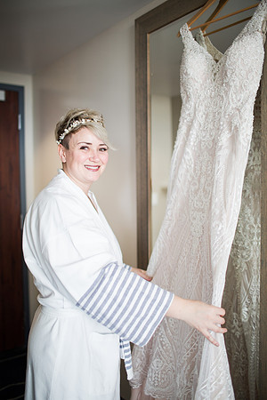 Becca_Jesse_Wedding_2018_GettingReady-30