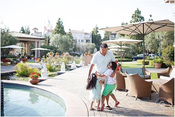 CHRISTINA_CHO_PHOTOGRAPHY_NEWPORT_BEACH_FAMILY_SESSION_GREEN_STYLE_0008