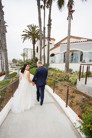 Naugle_Wedding_WaterfrontHotel_4.2.2022_FirstLook-1-28