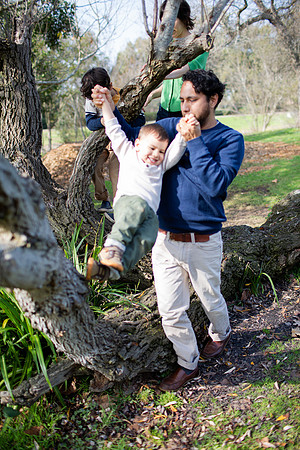 Serna_Family_2021_-359326