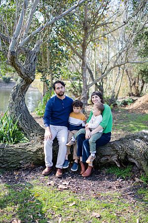 Serna_Family_2021_-359351