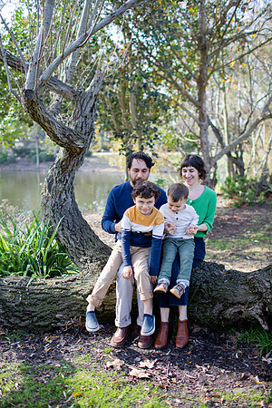 Serna_Family_2021_-359366