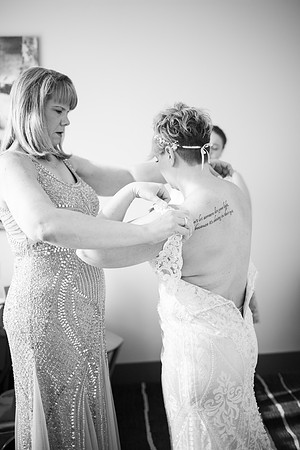 Becca_Jesse_Wedding_2018_GettingReady-31