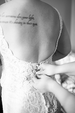 Becca_Jesse_Wedding_2018_GettingReady-41