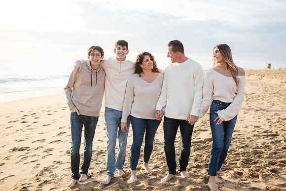 Pedro_Suzette_Family_Newport_2021-7
