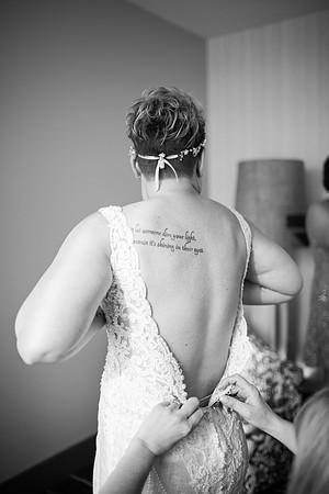 Becca_Jesse_Wedding_2018_GettingReady-35