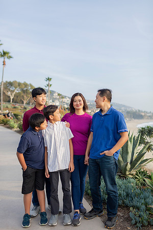 Lu_Family_LagunaBeachCa_2024-5