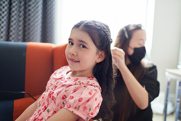 Naugle_Wedding_WaterfrontHotel_4.2.2022_GettingReady-18