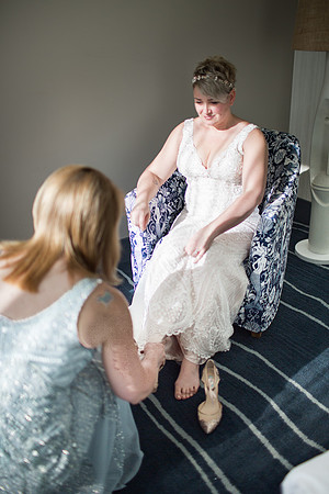 Becca_Jesse_Wedding_2018_GettingReady-50
