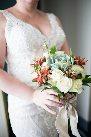 Becca_Jesse_Wedding_2018_GettingReady-60