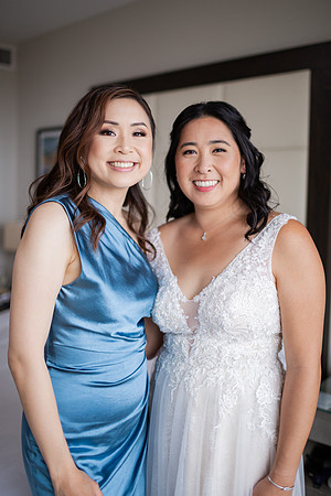 Naugle_Wedding_WaterfrontHotel_4.2.2022_GettingReady-58