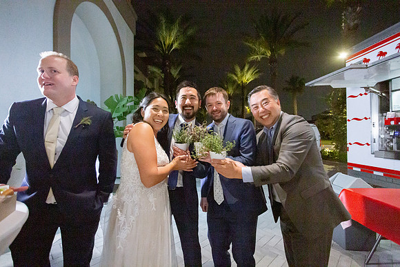 Naugle_Wedding_WaterfrontHotel_4.2.2022_Innout-15