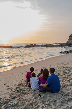 Lu_Family_LagunaBeachCa_2024-161