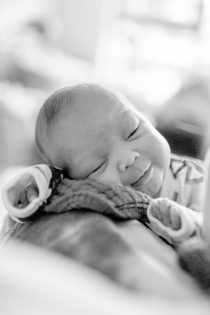 Kahlil_Newborn_2022-17