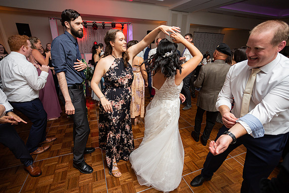 Naugle_Wedding_WaterfrontHotel_4.2.2022_DanceDanceDance-32