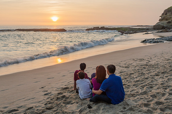 Lu_Family_LagunaBeachCa_2024-162