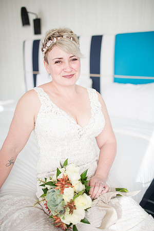 Becca_Jesse_Wedding_2018_GettingReady-69