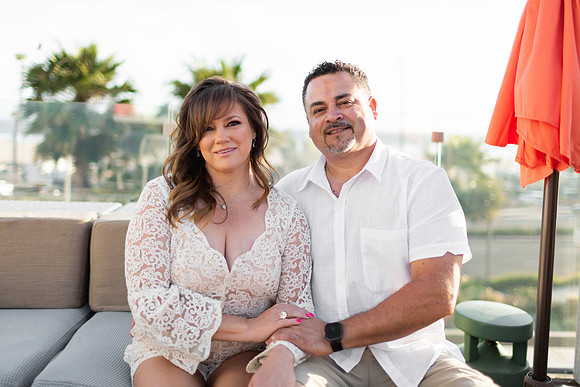 Connie_Mike_25thAnniversary_2022-12
