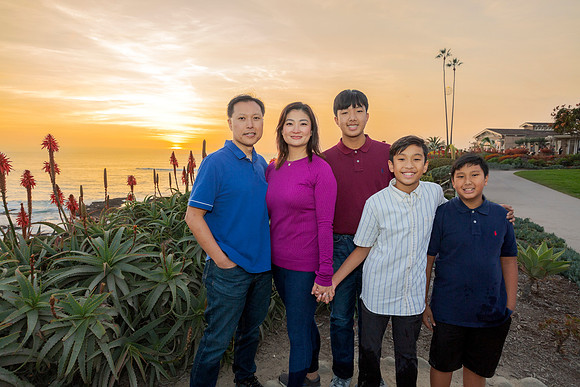 Lu_Family_LagunaBeachCa_2024-163