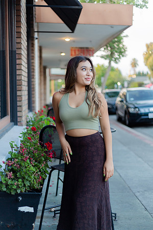 Alexis_Thang_Orange_Circle_6.2022-42